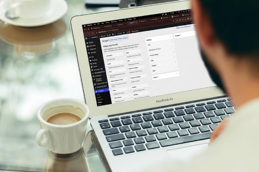 setting sidebar wordpress